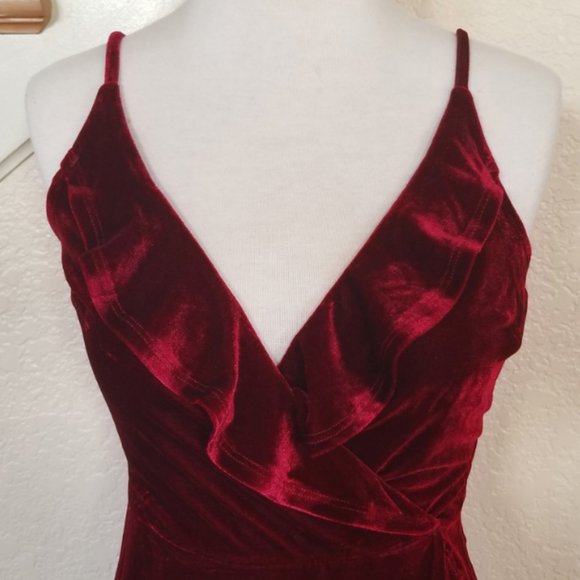 Burgundy Velvet Faux Wrap Ruffle Cocktail Dress 10 - Picture 5 of 5